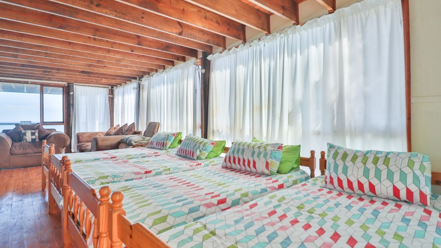 10 Bedroom Property for Sale in Dana Bay Western Cape